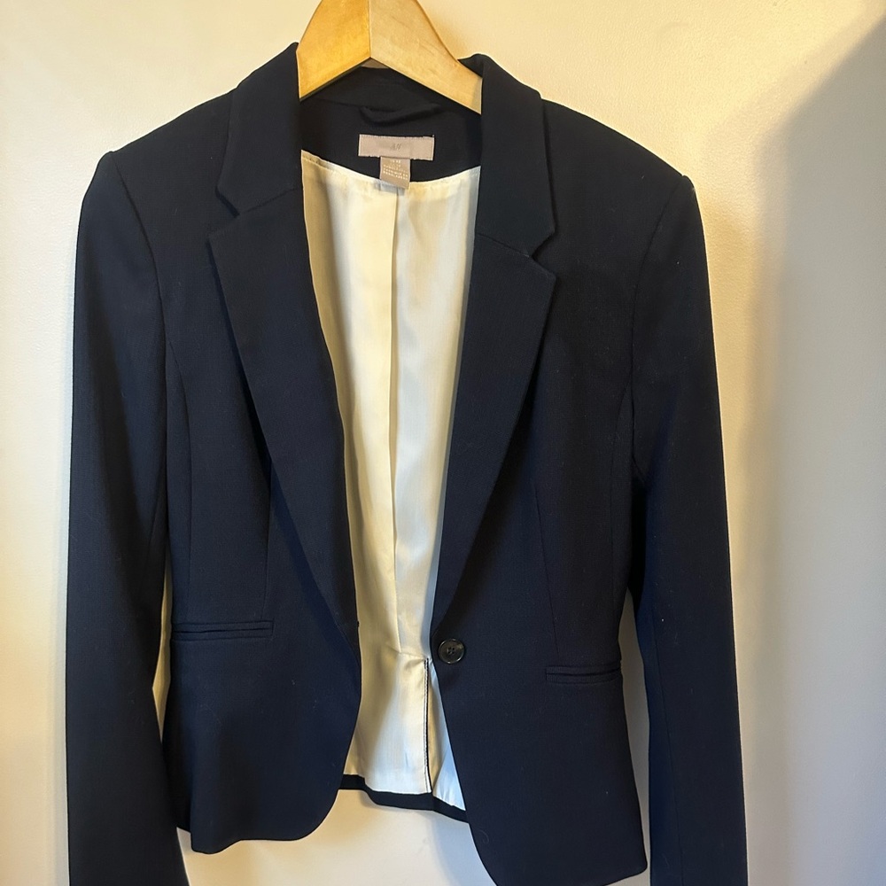 H&M‎ blue suit jacket